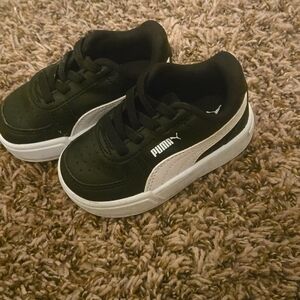 Toddler size 4 puma